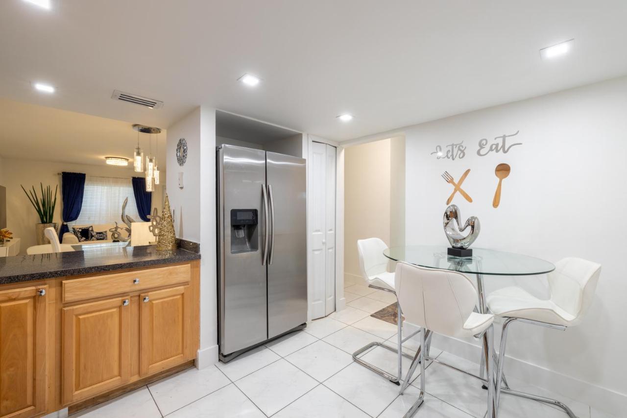 Luxurious And Cozy Townhouse 3 Bedrooms 2.5 Bath Miami Exterior foto